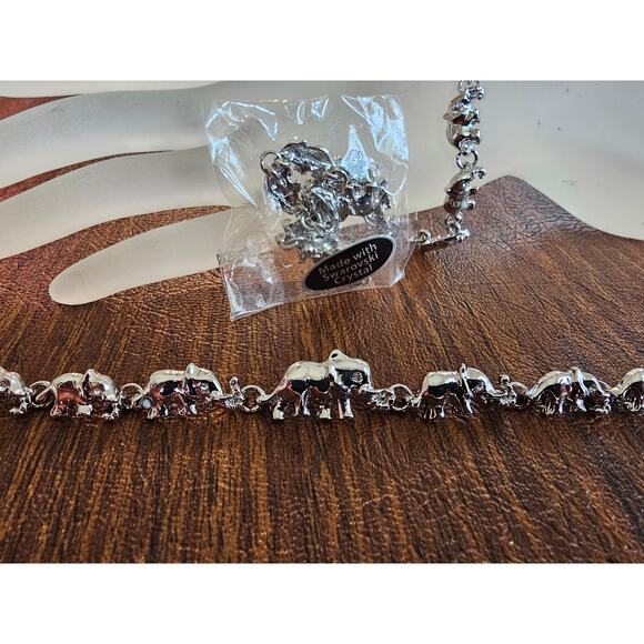 Elephant Design Sterling Silver Bracelet Bangle Cuff Swarovski Crystal Handmade - Picture 1 of 2